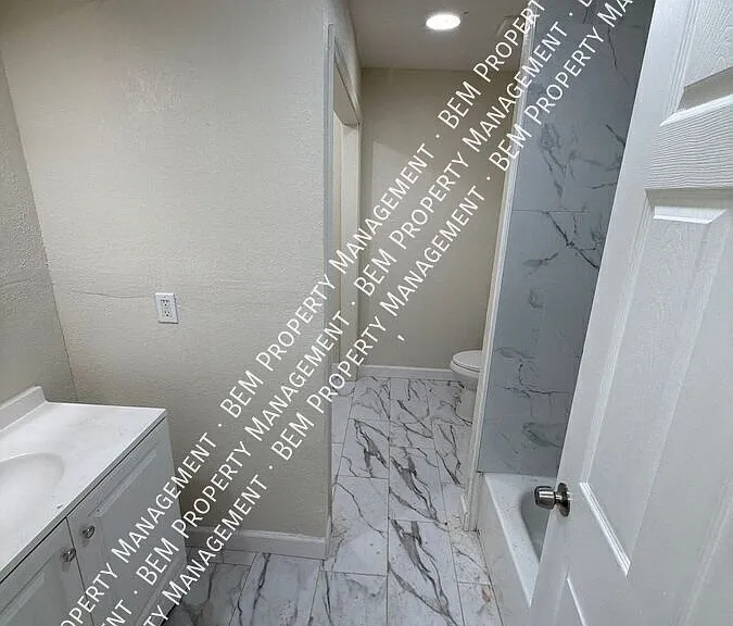 7127 Bales Ave — Photo 6