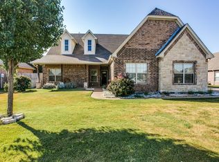 2800 Willow Ridge Cir, Granbury, TX 76049