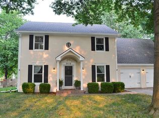 2516 NE Remington Ct, Blue Springs, MO 64014