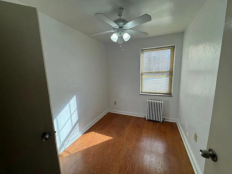 5506 Fifth Avenue — Photo 105