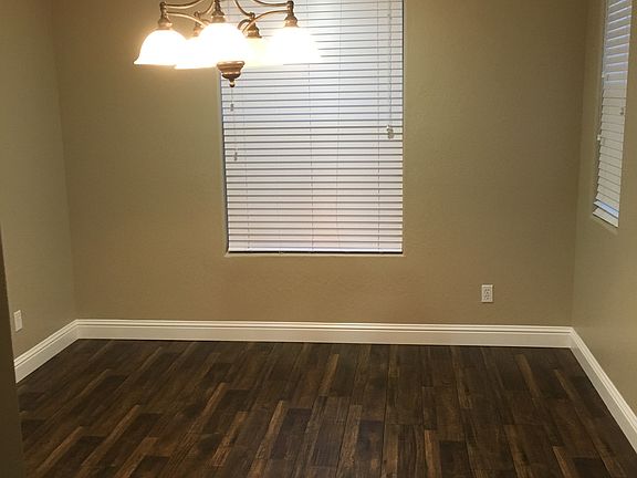 2nd image of 1605 N Cortona Ct