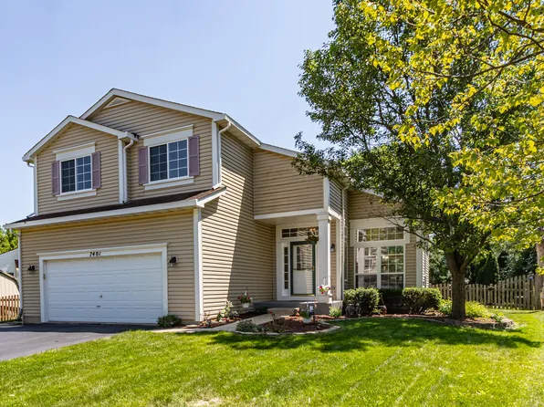 7401 Inglenook Ln, Gurnee, IL 60031