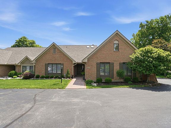2nd image of 584 Cottingwood Ct