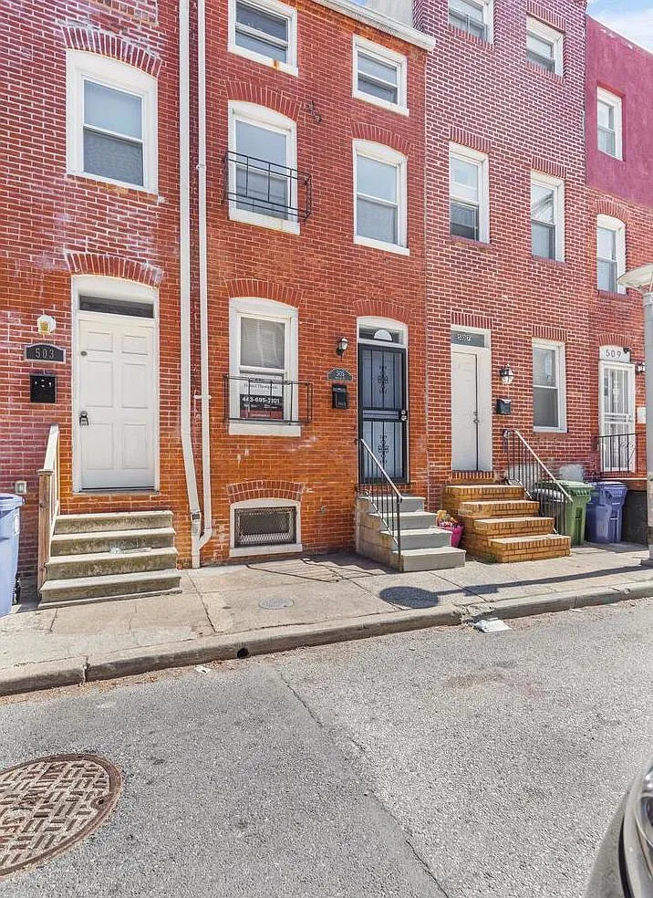 3 bed, 2.5 bath, 1014 sqft, $1,800 — Photo 1