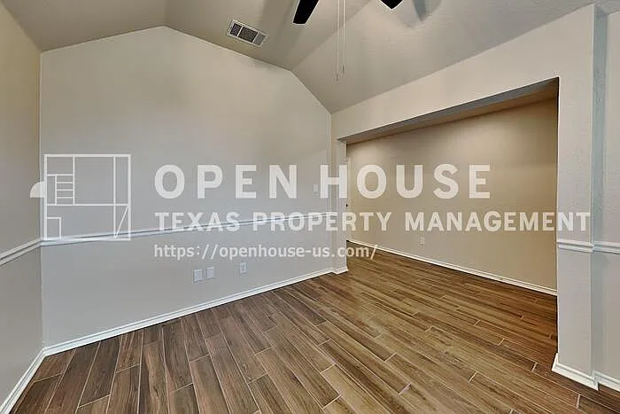 2606 Whetstone Dr — Photo 6