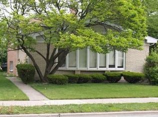 3746 Church St, Evanston, IL 60203