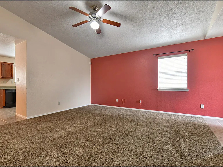 508 Covington Ridge Way — Photo 8