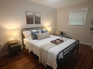 920 Friendly Pl #3, Charlotte, NC 28213