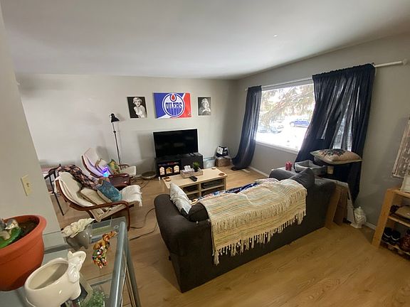 4th image of 7203 79th Ave NW