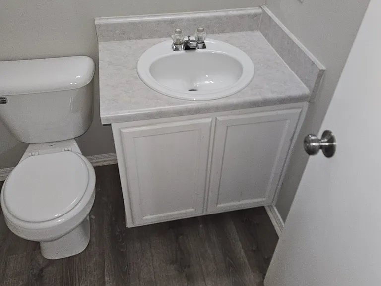 912 Seven Oaks Blvd — Photo 21