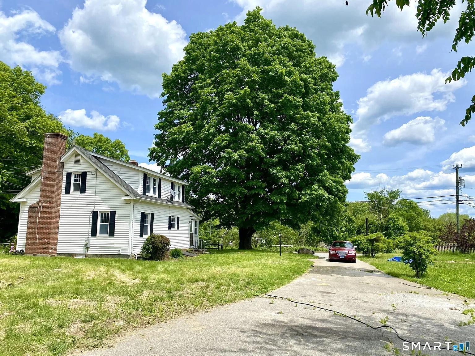 3 bed, 1.0 bath, 1066 sqft, $2,500 — Photo 3