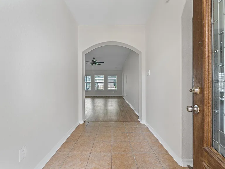 18107 Cypress Mist Ct — Photo 3