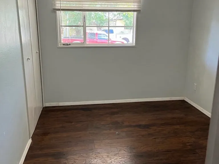 2217 Calle De Suenos — Photo 2