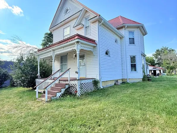 243 E Jackson St, Linneus, MO 64653