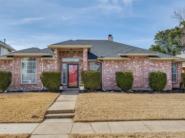 2709 Crystal Falls Dr, Mesquite, TX 75181