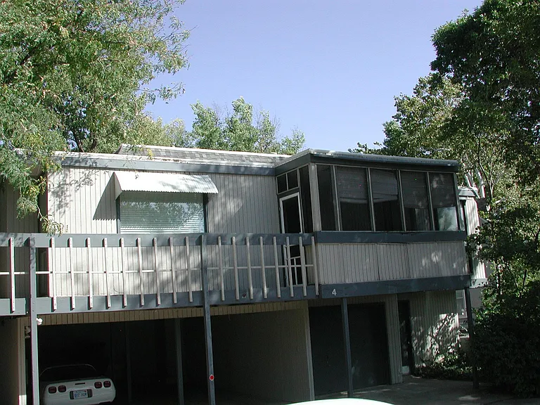 Outside view , 1 carport, 1 garage, 1 storage garage below a