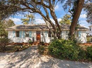 814 Cape Fear Blvd, Carolina Beach, NC 28428