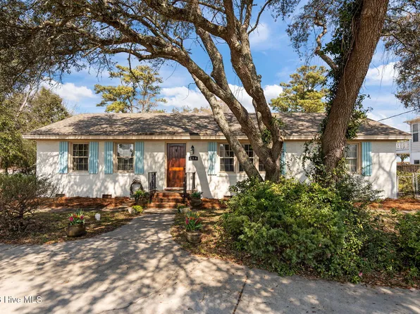 814 Cape Fear Boulevard, Carolina Beach, NC 28428