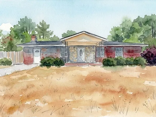 113 Elm St, Claxton, GA 30417