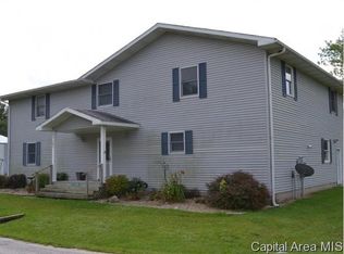 207 W Superior St, Murrayville, IL 62668