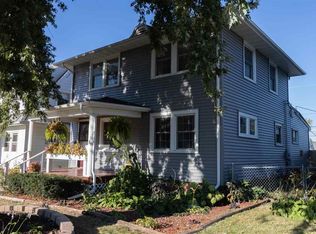 2416 C Ave NE, Cedar Rapids, IA 52402