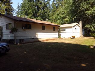 220 Kroll Rd, Castle Rock, WA 98611