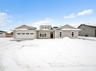 1960 35th St, Spirit Lake, IA 51360