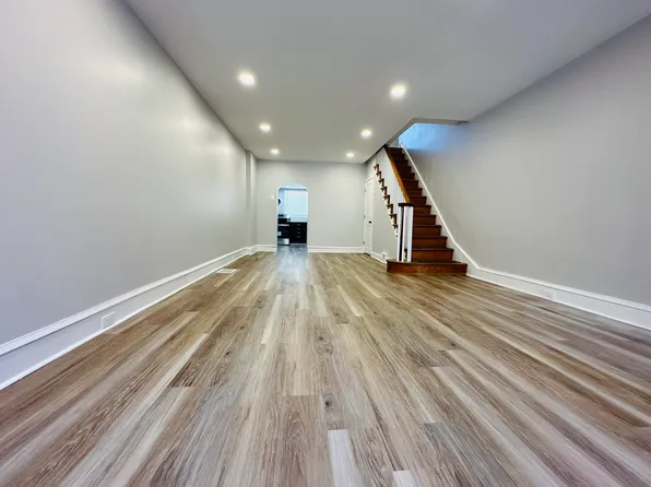 138 Dudley St, Philadelphia, PA 19148
