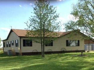 1241 26000 Rd, Parsons, KS 67357