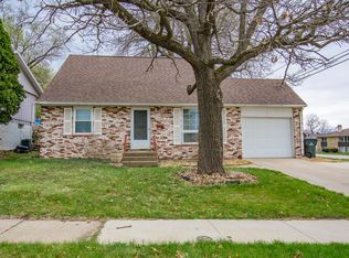 725 16th St NW, Cedar Rapids, IA 52405