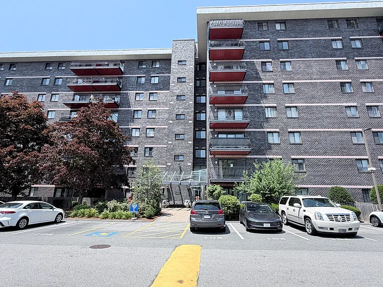 500 Washington St #207 — Photo 17