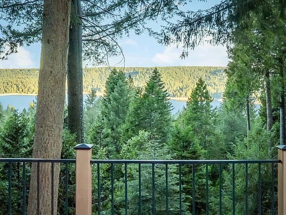 4th image of 13008 Summit Ridge Dr