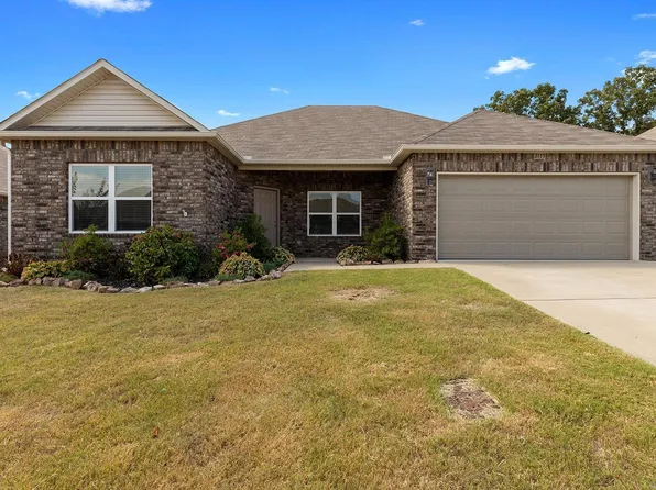 2115 Eldridge Ln, Conway, AR 72032