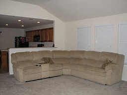 Large Family Room w/10" ceiling