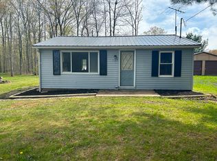 1727 Woodland Rd, Linesville, PA 16424