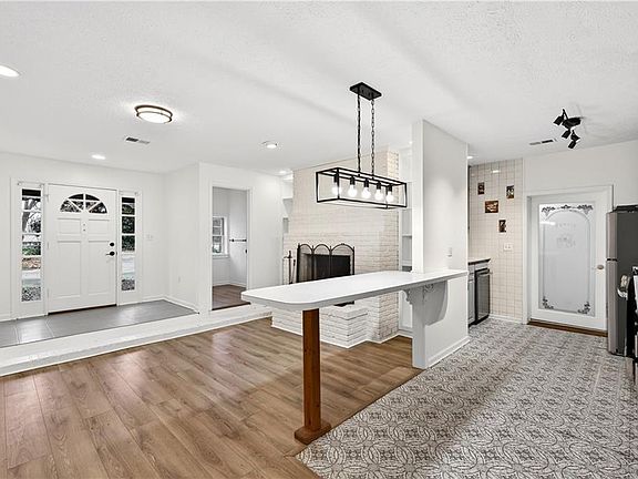 5th image of 4927 Salem Rd