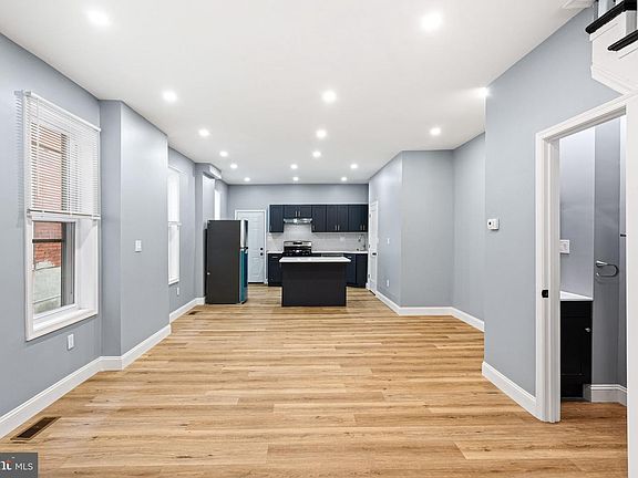 4th image of 6072 W Girard Ave