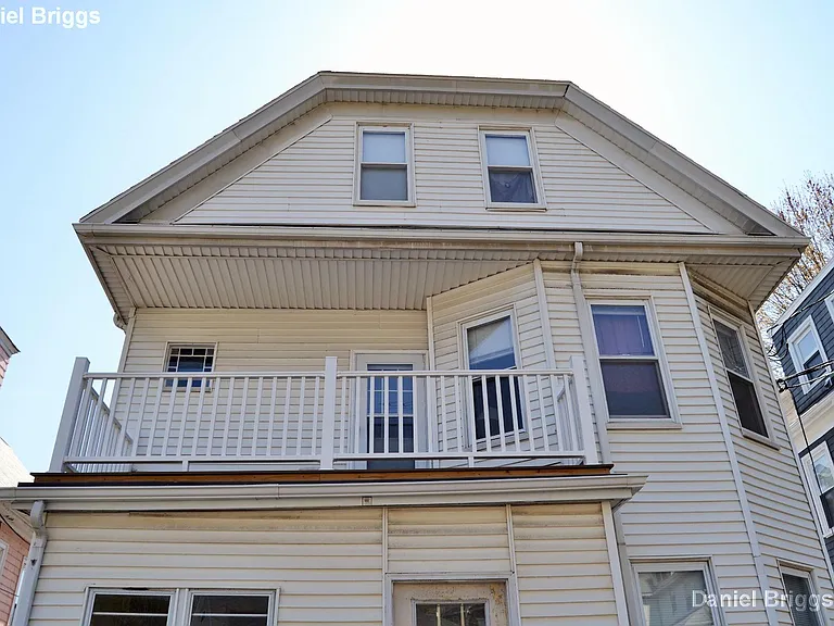 66 Brooks St #3 — Photo 17