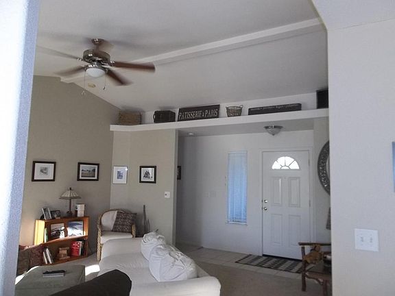 3rd image of 3324 Stafford Dr