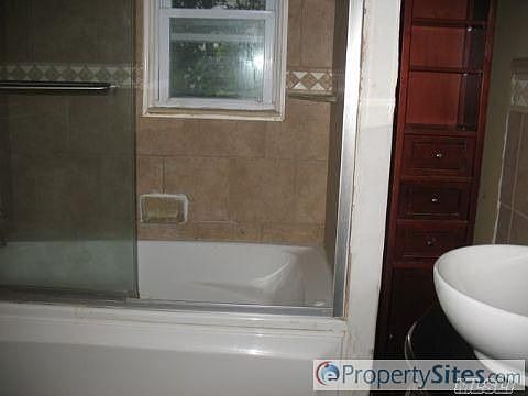 3rd image of 26 Thorney Ave