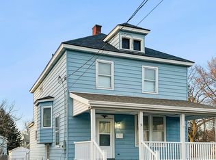 31 Chiswell St, Schenectady, NY