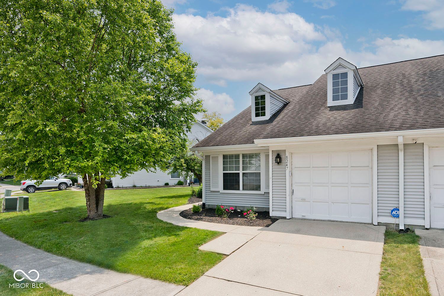 8247 Cape Dr N, Indianapolis, IN 46256 | Zillow