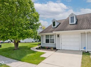 8247 Cape Dr N, Indianapolis, IN 46256