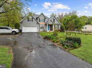 6211 Brooklyn Bridge Rd, Laurel, MD 20707