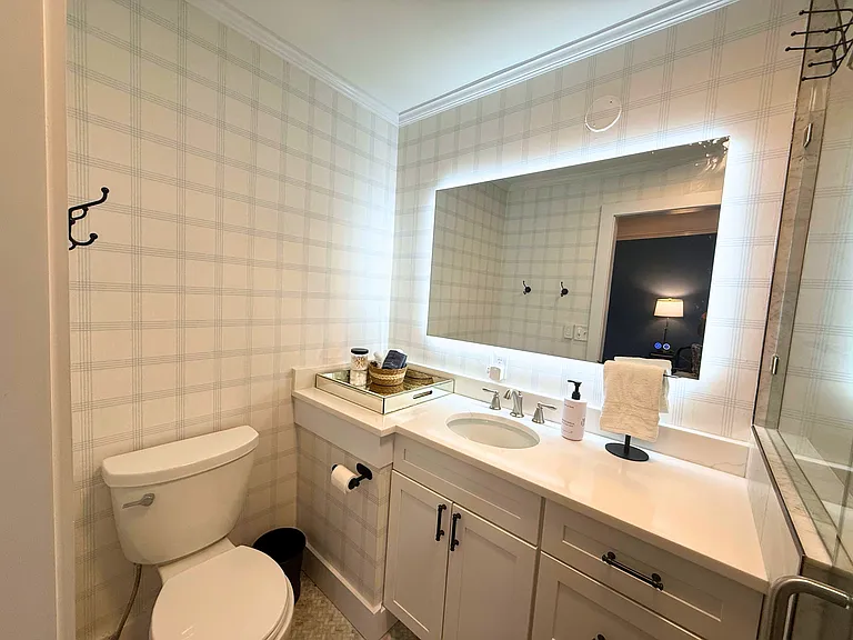 11 Brooks Ave — Photo 8
