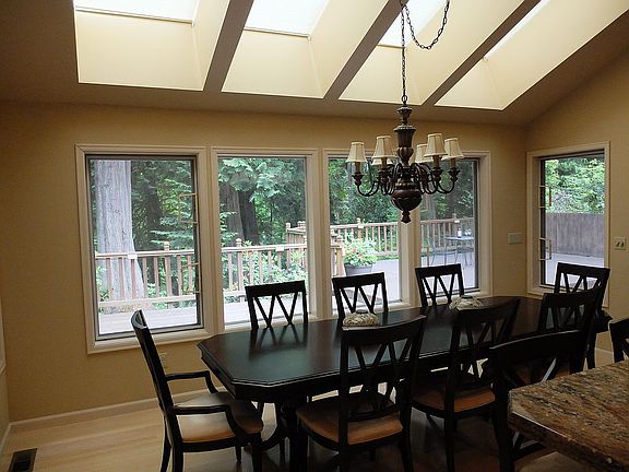 4th image of 3032 Sunset Beach Dr NW