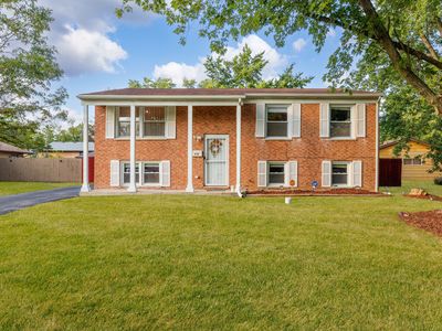 610 Sandra Dr, University Park, IL, 60484