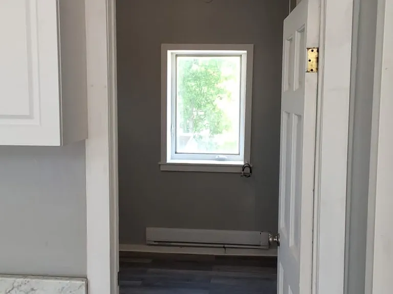 11 Ontario St #A — Photo 3