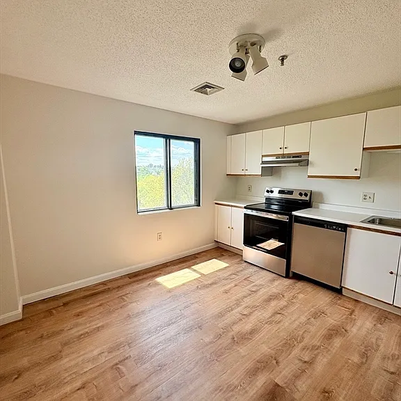 3920 Mystic Valley Pkwy #613 — Photo 7