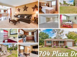 704 Plaza Dr, O'Fallon, MO